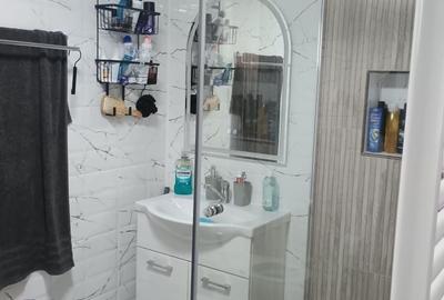 Casă cu 3 camere în Central