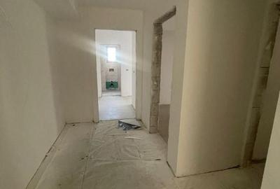 Apartament cu 3 camere decomandat în George Enescu - 6