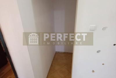 Apartament cu 3 camere decomandat în 9 Mai - 1