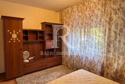 Apartament cu 2 camere semidecomandat, mobilat în Rogerius