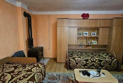 Casă cu 3 camere în Chiochiș - 1