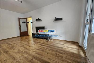 Apartament cu 2 camere decomandat în Republicii