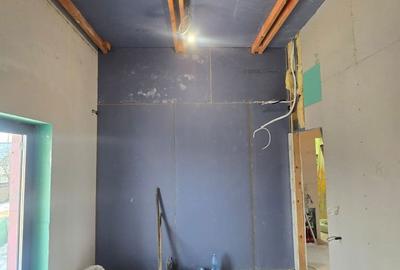 Casă cu 5 camere cu Garaj în Crevedia - 7