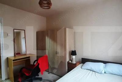Apartament cu 4 camere decomandat în Micro 15 - 3