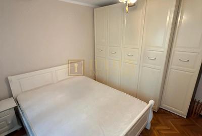 Apartament cu 2 camere decomandat în Soarelui