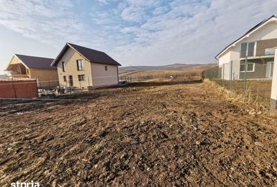 Teren de 750 mp, în Șura Mare