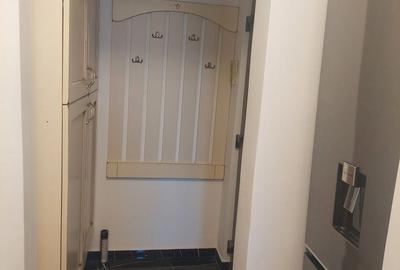 Apartament cu 2 camere decomandat în Fortuna