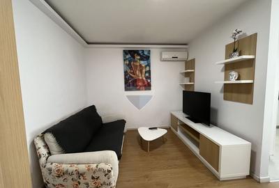Apartament cu 2 camere semidecomandat, mobilat în Alba Iulia
