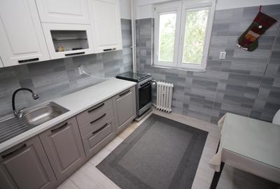 Apartament cu 3 camere decomandat în Mihai Bravu - 9