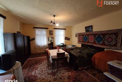 Casă cu 3 camere cu Teren 574 Mp în Est
