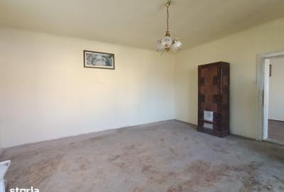 Casă cu 3 camere cu Teren 1548 Mp în Aradul Nou