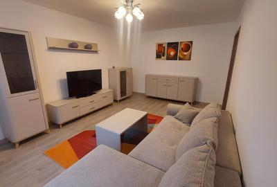 Apartament cu 3 camere în Drumul Taberei