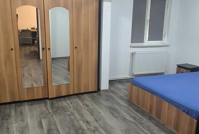 Apartament cu 2 camere semidecomandat în Exterior Vest