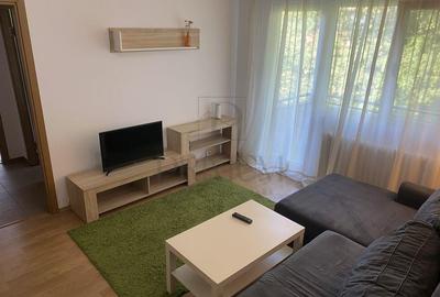 Apartament cu 2 camere semidecomandat în Medicină