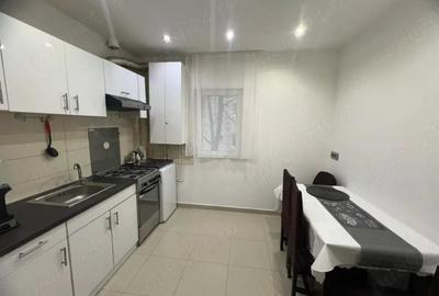 Apartament cu 3 camere în UTA - 2