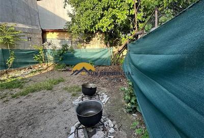 Casă cu Teren 303 Mp în Rahova