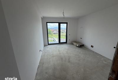 Apartament cu 4 camere în Central - 2