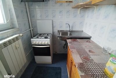 Garsonieră decomandată în Tătărași