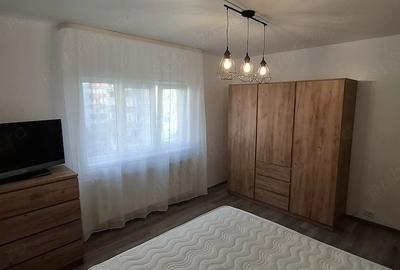 Apartament cu 2 camere decomandat în Sebastian