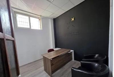 Spațiu comercial, de 42 mp, în Podu Roș - 2