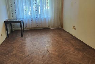 Apartament cu 2 camere circular în Astra