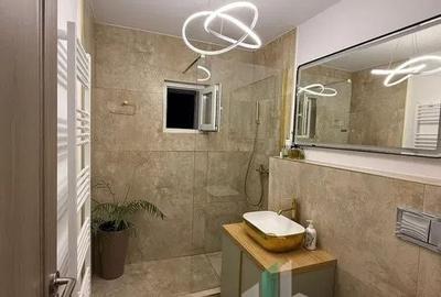 Apartament cu 3 camere semidecomandat în Zorilor