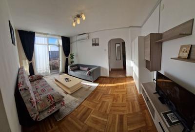 Apartament cu 2 camere semidecomandat în Gara de Nord