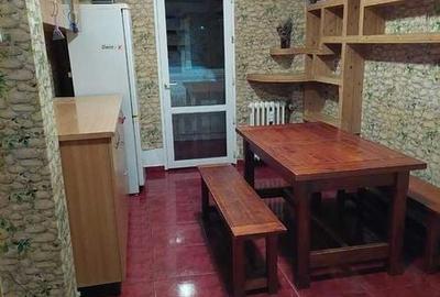 Apartament cu 2 camere decomandat în Rahova
