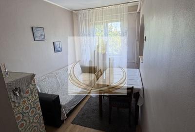Apartament cu 3 camere semidecomandat, mobilat în Circumvalațiunii - 7