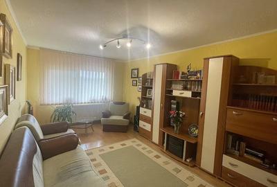 Apartament cu 3 camere decomandat în Central - 5