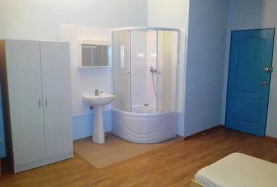 Garsonieră decomandată în Florilor