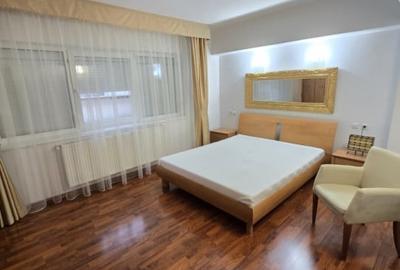 Apartament cu 2 camere semidecomandat, mobilat în Ștefan cel Mare