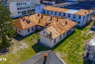 Spațiu comercial, de 80,249 mp, în Central - 11
