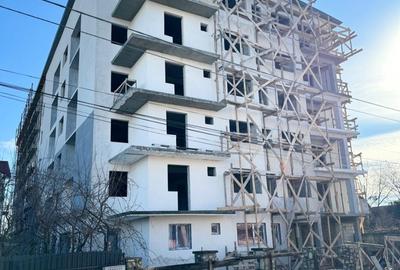 Garsonieră decomandată în Central