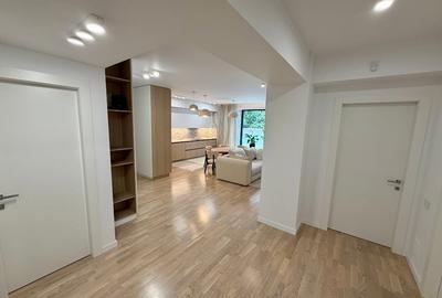 Apartament cu 4 camere decomandat, mobilat în Central - 1