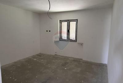 Casă individuală cu 5 camere cu Teren 3960 Mp în Lămotești - 22