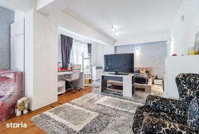 Casă cu Teren 4000 Mp în Cernica - 3
