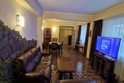 Casă cu 3 camere cu Teren 99 Mp în Unirii - 2