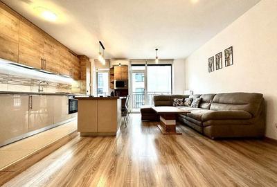 Apartament cu 3 camere decomandat în Central - 1