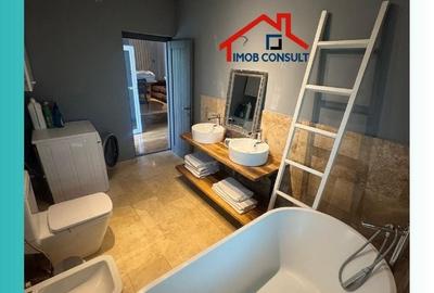 Casă cu 3 camere cu Teren 2700 Mp în Banca Națională - 4