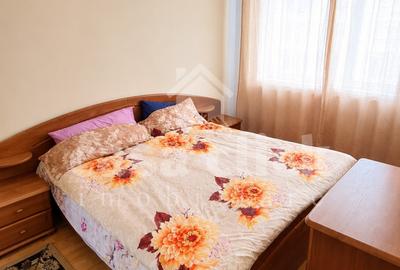 Apartament cu 3 camere semidecomandat, mobilat în Micro 19 - 2