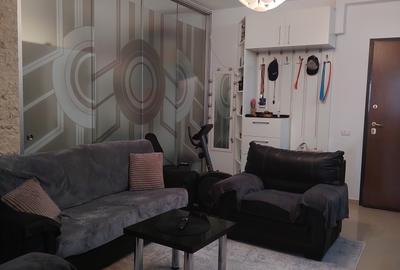 Apartament cu 3 camere semidecomandat în Fundeni - 3