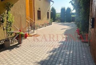 Casă cu 4 camere în Hărman