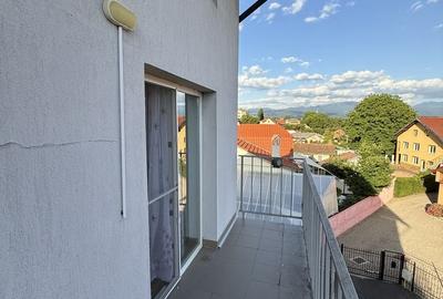 Apartament cu 2 camere decomandat în Central - 1