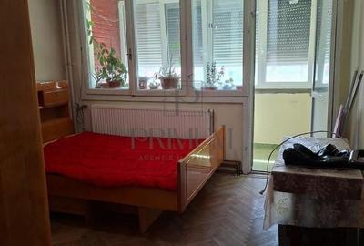 Apartament cu 2 camere decomandat în Circumvalațiunii