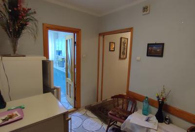 Apartament cu 2 camere decomandat în Tineretului