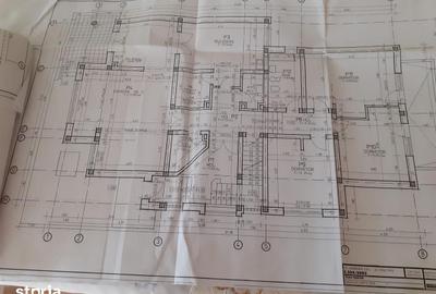 Casă cu 5 camere cu Teren 1243 Mp în Slobozia Nouă - 1