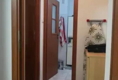 Apartament cu 3 camere decomandat în Florilor - 3