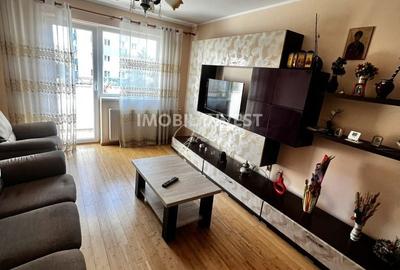 Apartament cu 3 camere în Cetate - 3