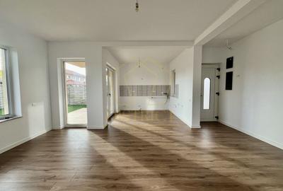 Duplex cu 3 camere cu Teren 322 Mp în Moșnița Nouă - 2